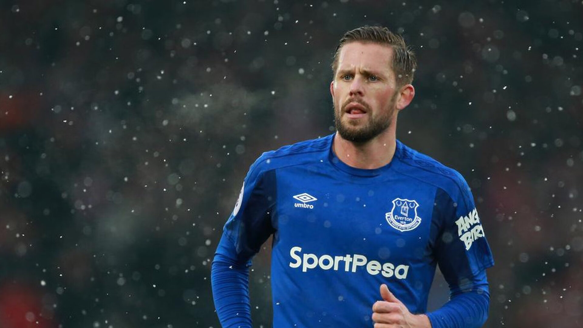 西决生死战之夜，福克斯的沉默与轰鸣