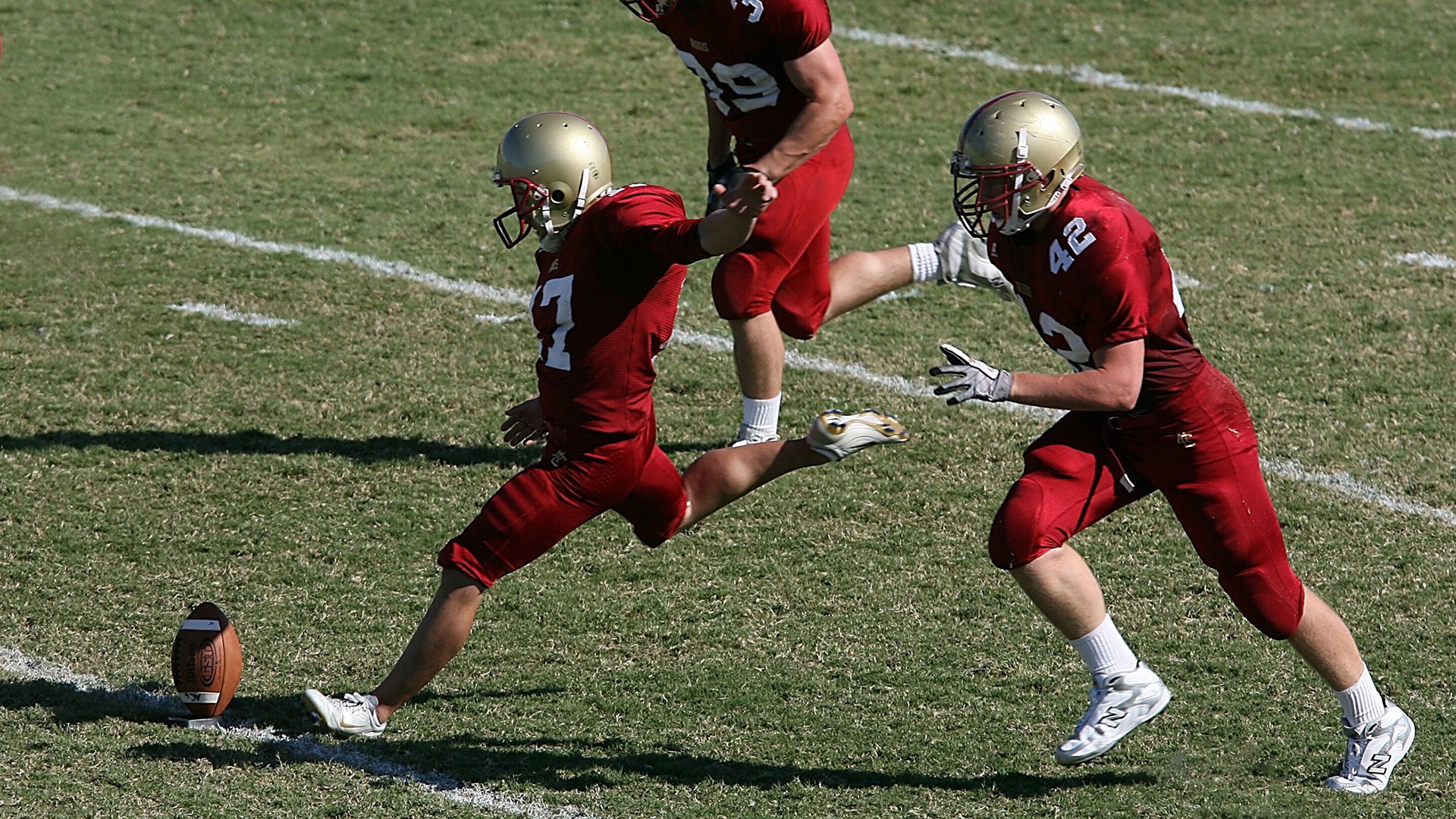 硬仗英雄，当克瓦拉茨赫利亚的舞步踏碎葡萄牙的黄金乐章